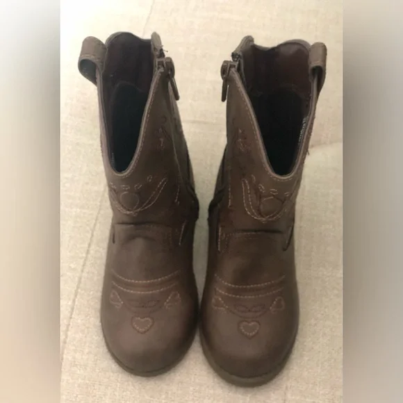 Size 8 Toddler Girls Western Boots Brown - Picture 3 of 7